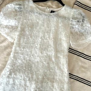 LULU’S WHITE PUFF SLEEVE MINI DRESS (Medium)